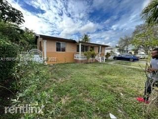 Foto del edificio - 3 br, 2 bath House - 15310 NW 32nd Ave # 0