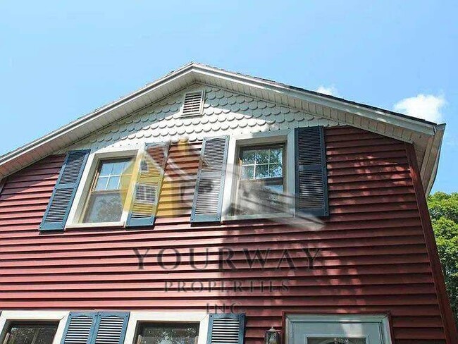 Building Photo - 140 Cypress St