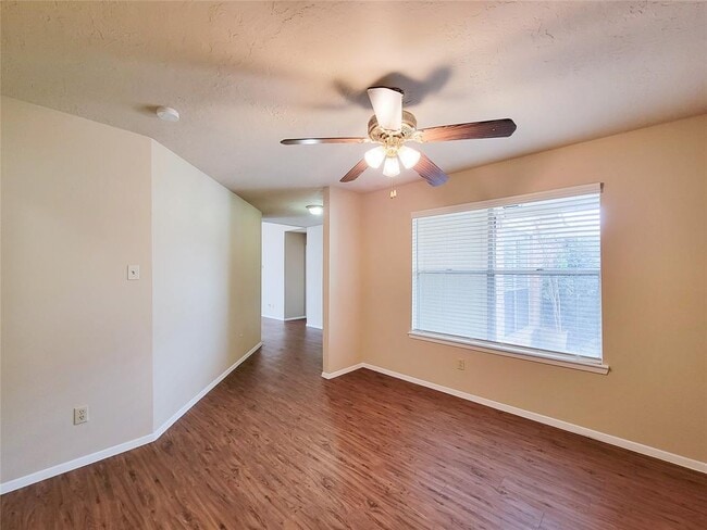 Building Photo - 16615 Moary Firth Dr