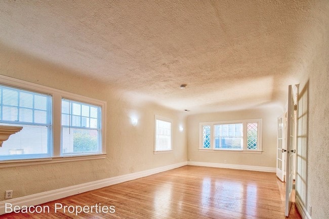 Building Photo - 14-18 Montell St