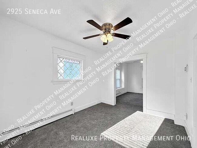 Foto del edificio - 2925 Seneca Ave