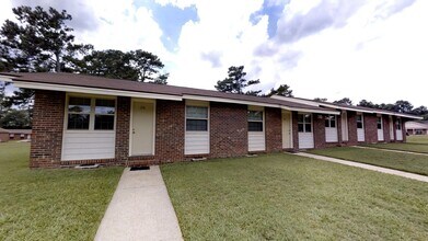 Building Photo - 245 Crabapple Cir