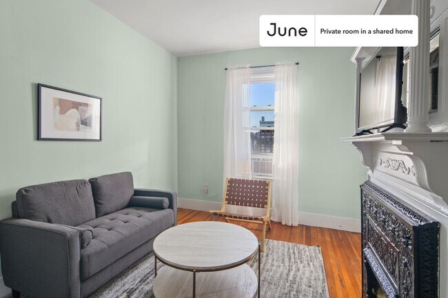 Foto del edificio - Room in Shared 4 bed/1.5 bath home in Allston