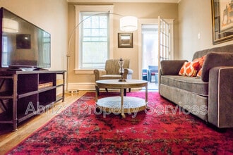 Building Photo - 1651 S Spring Ave