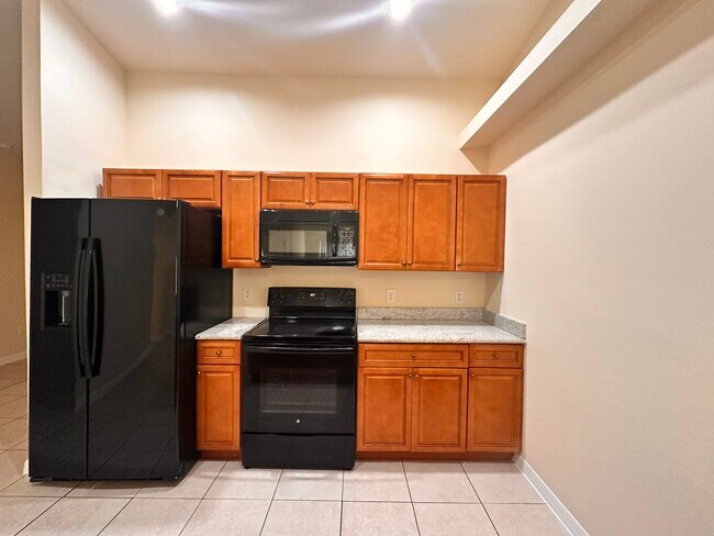 Foto del edificio - 906 SE 12th Terrace