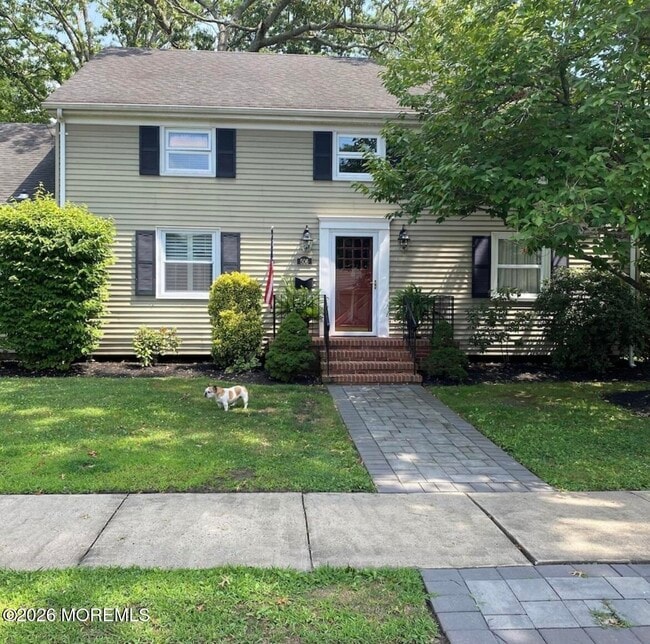 Building Photo - 506 6th Ave