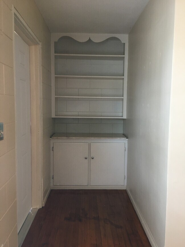 1009 N Alabama Ave, DeLand, FL 32724 Apartment for Rent in DeLand, FL