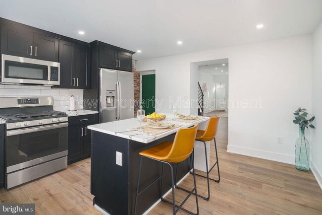 Building Photo - 2018 S 8th St