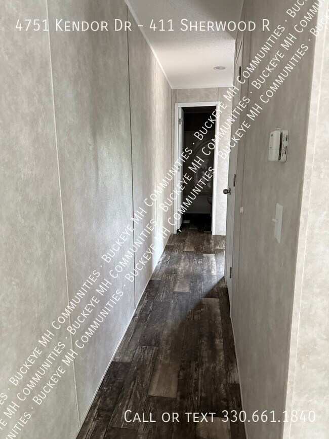 Foto del edificio - 4751 Kendor Dr