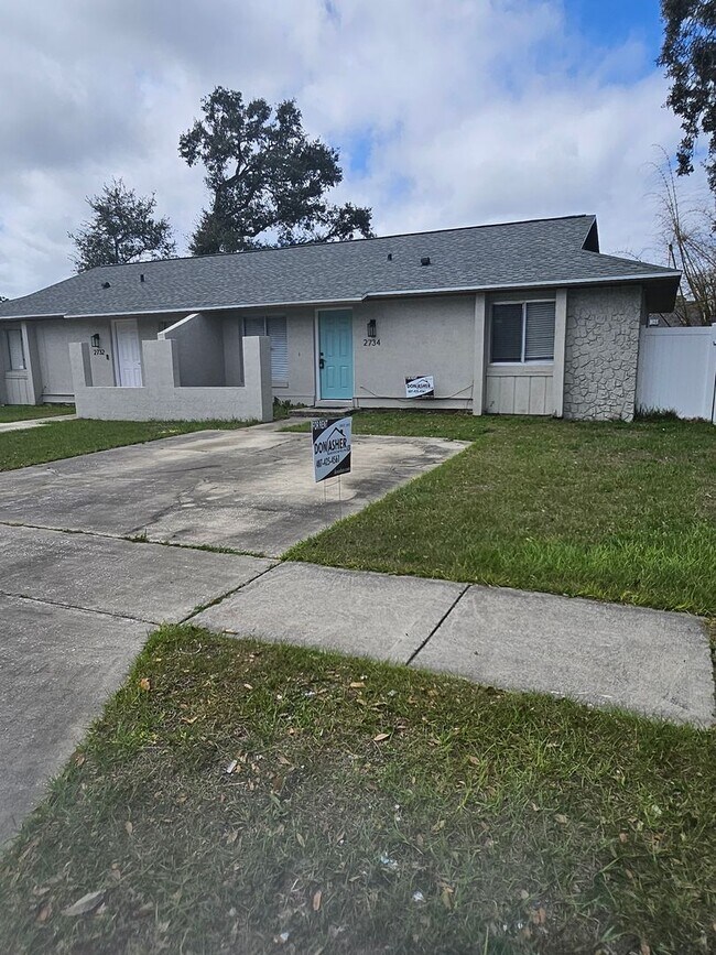 Building Photo - 2734 Coral Reef Dr