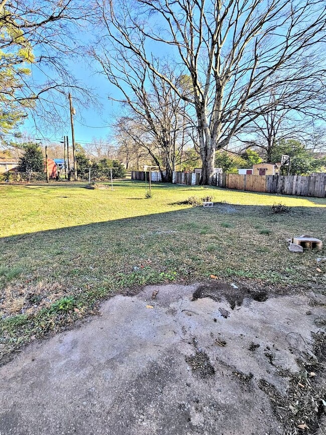 Foto del edificio - HOUSE FOR RENT - DECATUR NW