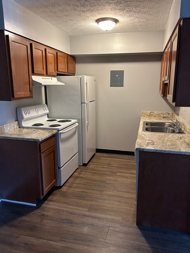 Woodhill Apartments Apartments in Crescent Springs, KY