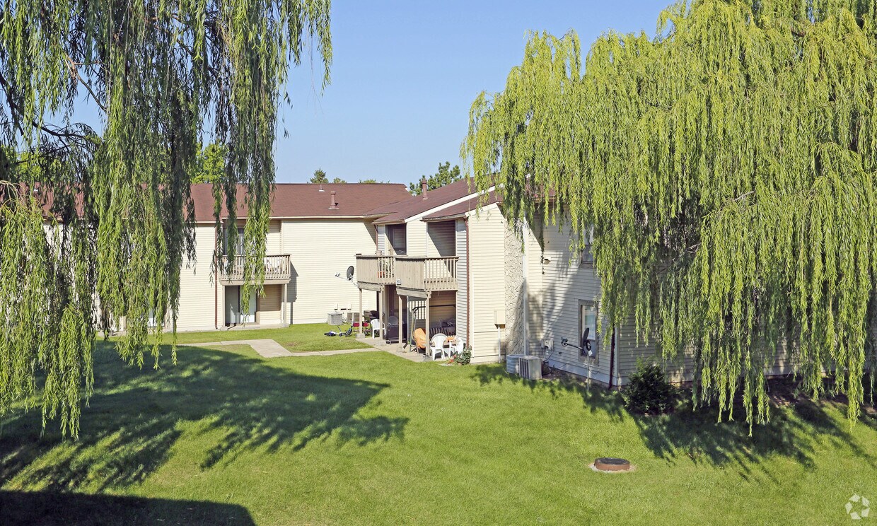 Kimberly Club Apartments 34830 Pisces Dr Sterling Heights, MI