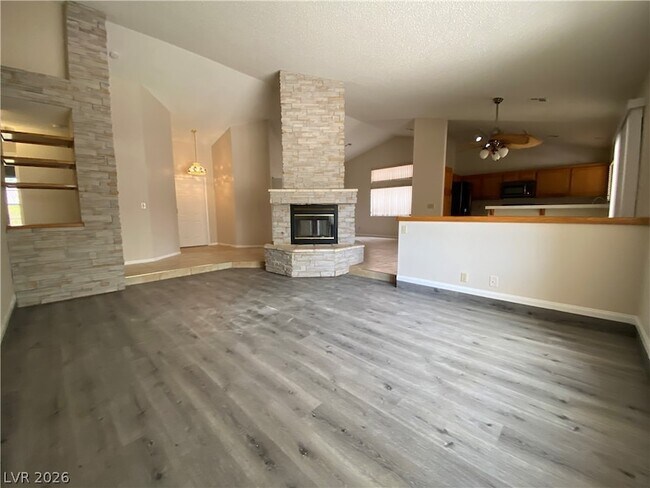 Foto del edificio - 4327 Peaceful Path Ct