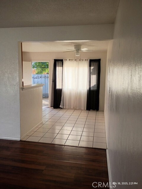 Foto del edificio - 13463 Edgemont St