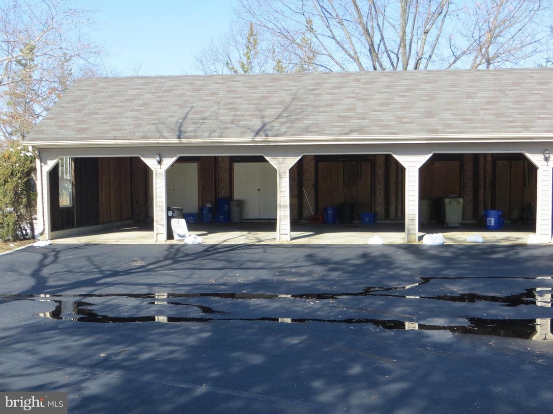 Primary Photo - 123G Concordia Cir
