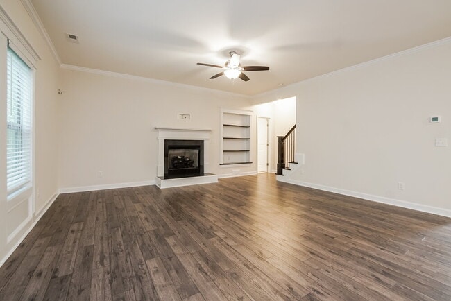 Building Photo - 39 Grand Manor Ct