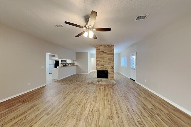 Foto del edificio - 1478 Country Park Dr