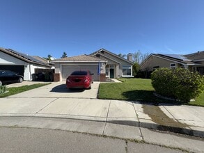 Building Photo - 1825 Lone Fox Ct
