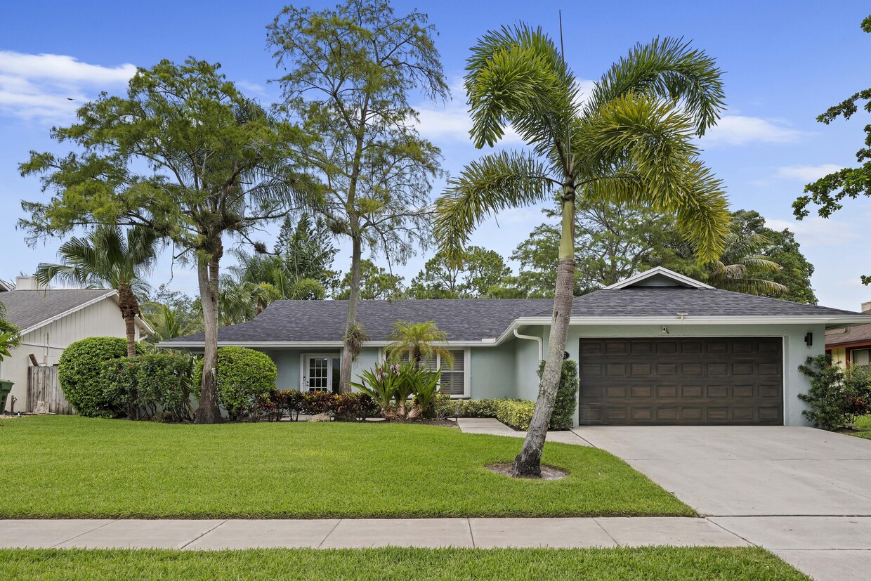 Foto principal - 756 Juniper Pl