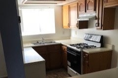 KITCHEN - 326 E Fairview Ave