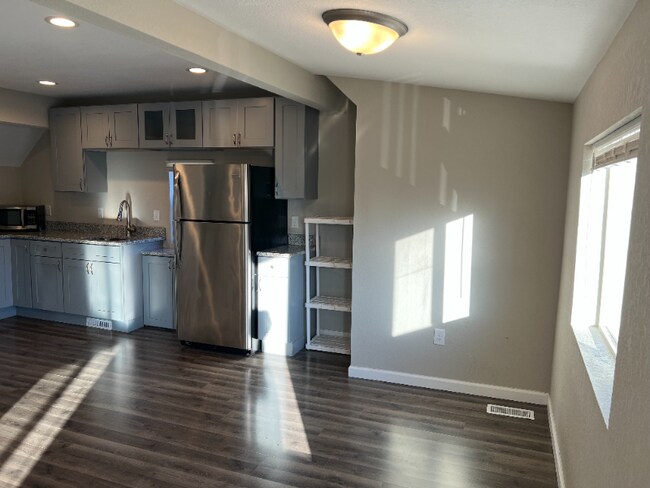 Foto del edificio - 6037 37th Ave