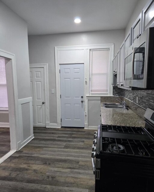 Foto del edificio - 2908 Hilldale Ave