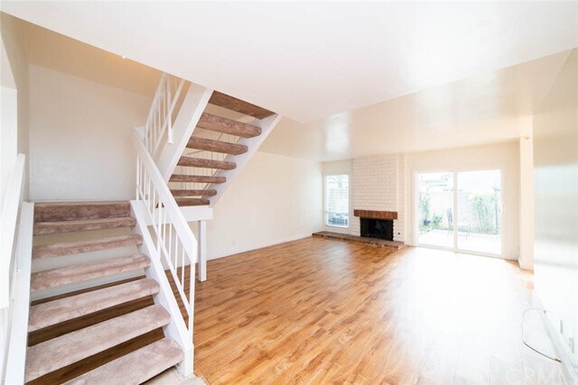 Foto del edificio - 10 Oak Tree Ln