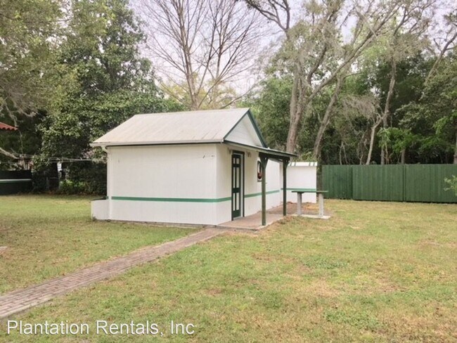 Foto del edificio - 2 br, 2.5 bath House - 6815 W Sasser St