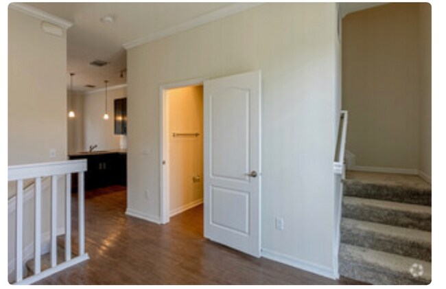 Building Photo - 2200 Bloods Grove Cir