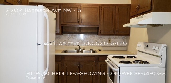 Foto del edificio - 2702 Harrison Ave NW