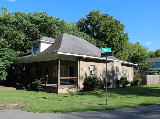 Building Photo - 2 Bedroom / 2 Bath Apartment with w/d hookups in East Nashville!