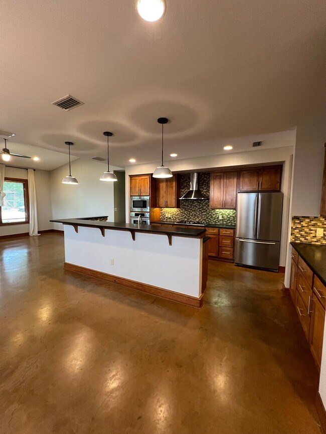 Foto del edificio - Luxury Home - Close to UT