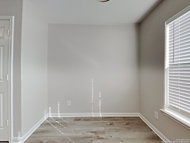 Building Photo - 3810 Southern Sky