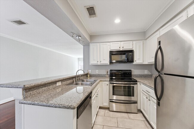 Building Photo - 2501 Bering Dr