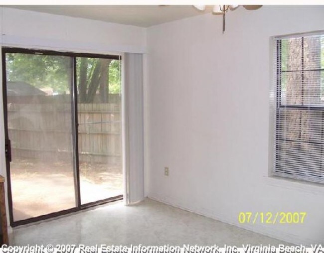Building Photo - 233 Whispering Pines Court Apt A - 1