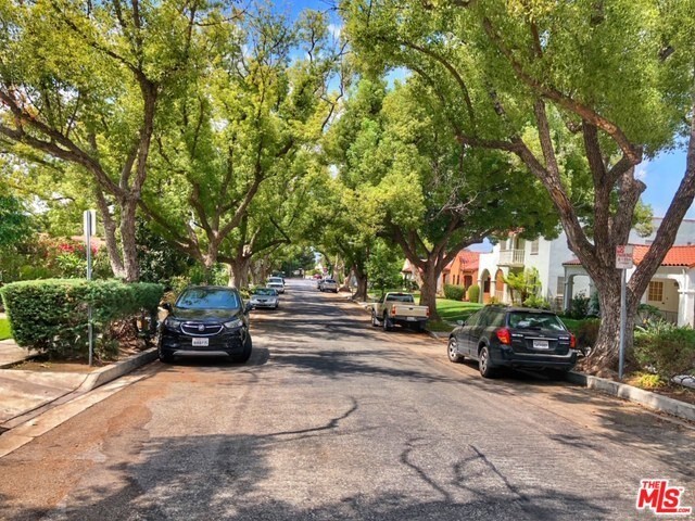 Foto principal - 1430 E Garfield Ave