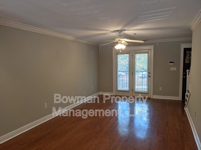 Foto del edificio - 660 S Barnett Shoals Rd
