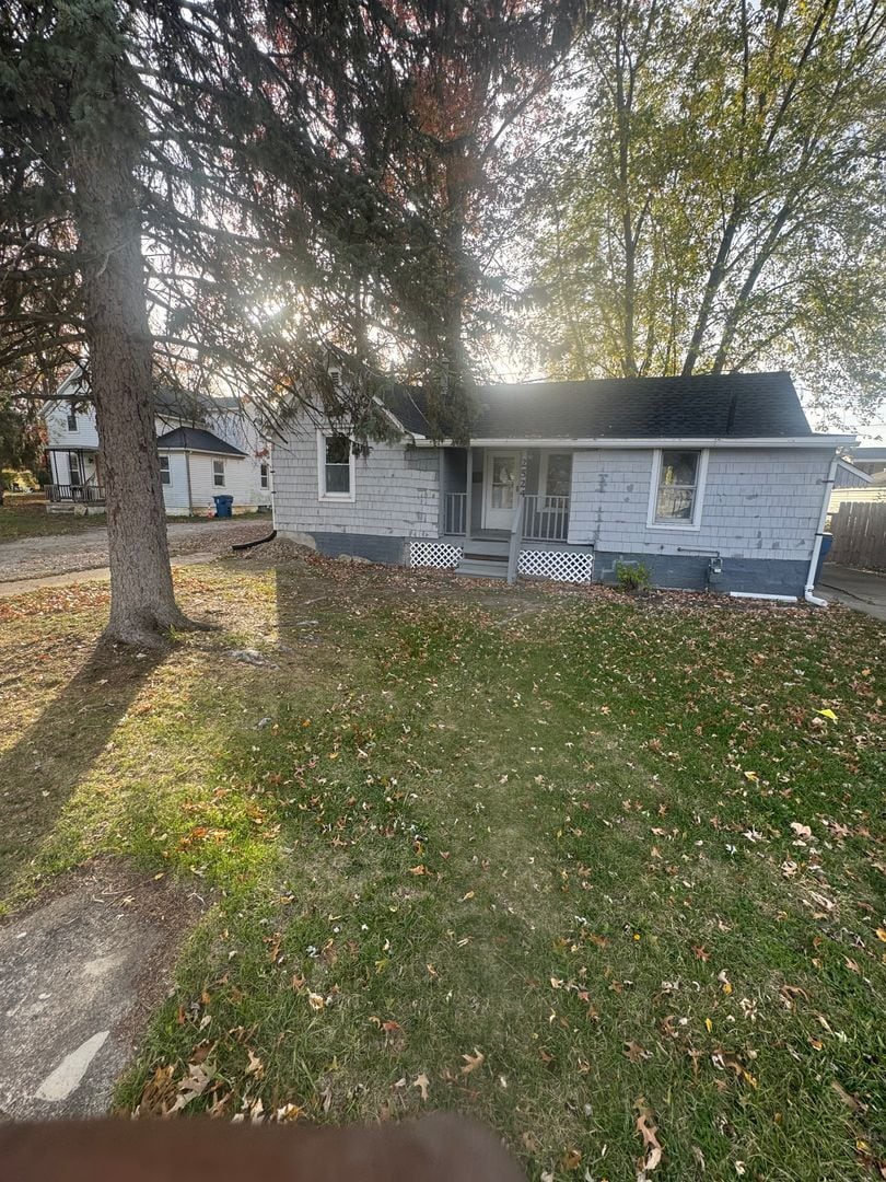 2524 Oakdale Ave Lorain, OH 44052 – photo 1