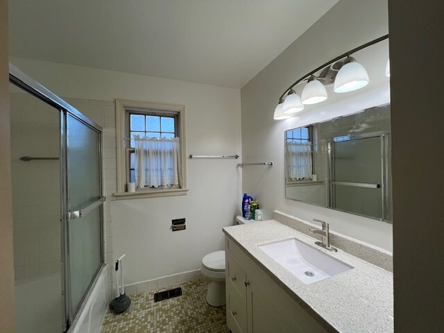 Building Photo - 2140 Rugen Rd