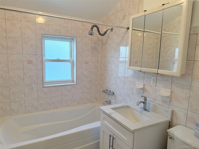 Foto del edificio - 147-17 249th St