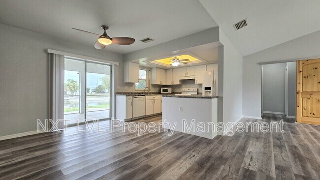 Foto del edificio - 1811 NE 2nd St