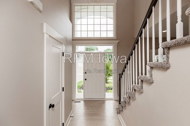 Building Photo - 14440 Briarwood Ln