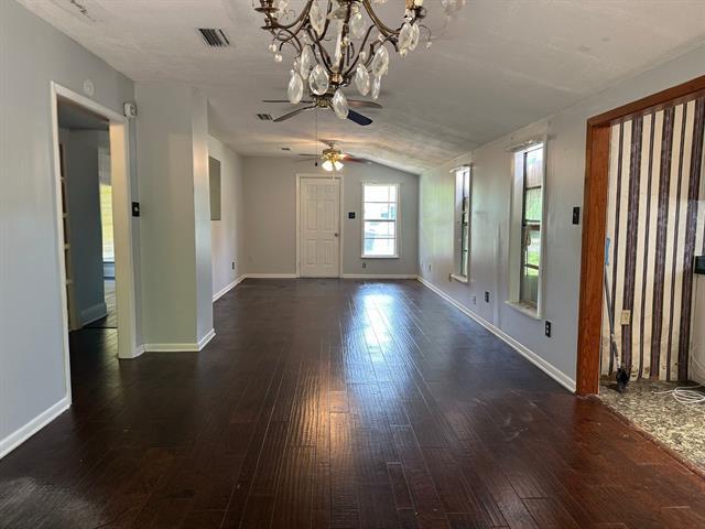 Foto del edificio - 1139 Dudley Ln