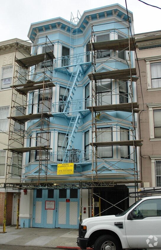 Building Photo - 540 Cole St