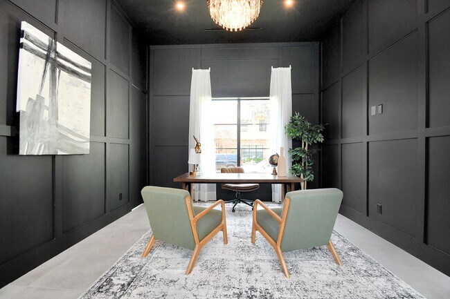 Foto del edificio - 5414 John Dreaper Dr