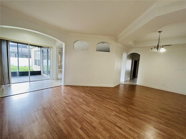 Foto del edificio - 1642 Chandelle Ln