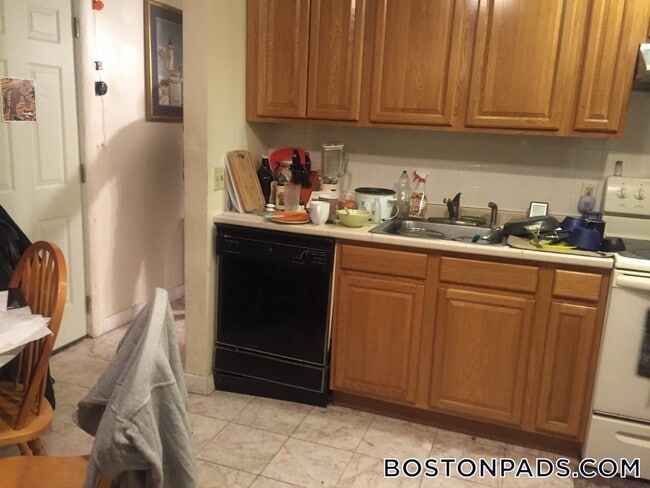 Foto del edificio - 104 Hammond St