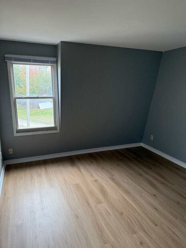 Foto del edificio - 3 Bed/1.5 Bath Condo for Rent!!