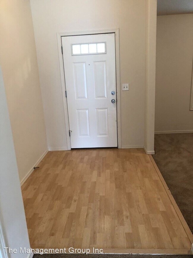 Foto del edificio - 3 br, 2 bath House - 909 NW 13th Ave